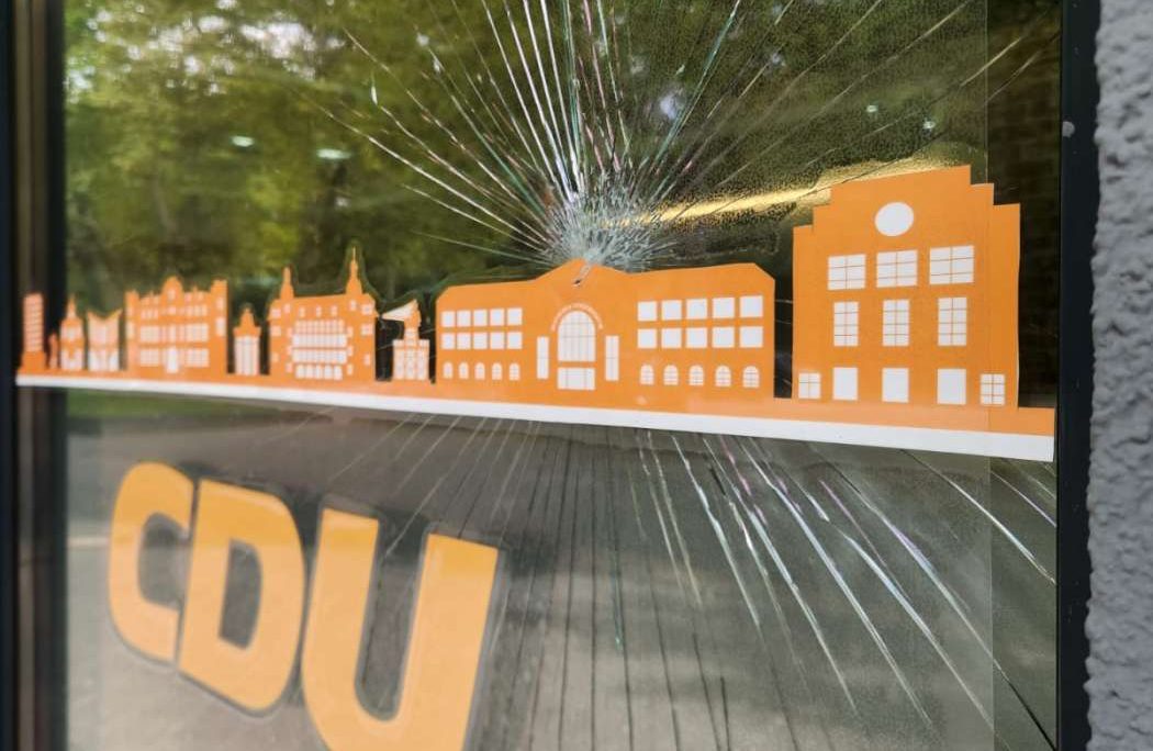 FDP Offenbach solidarisiert sich mit CDU nach Angriff auf Wahlkreisbüro